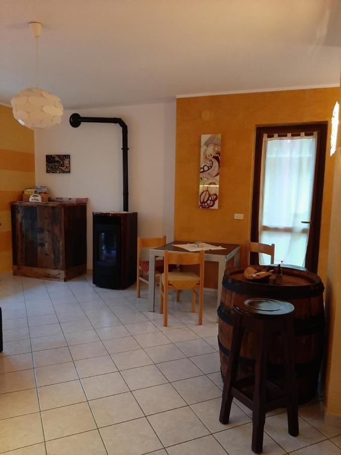 Le Chat Riant Fenis Exterior foto
